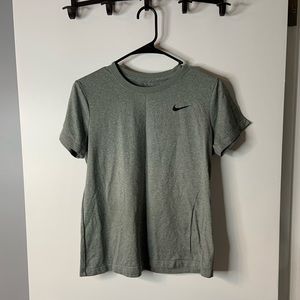 Nike Dri-fit top